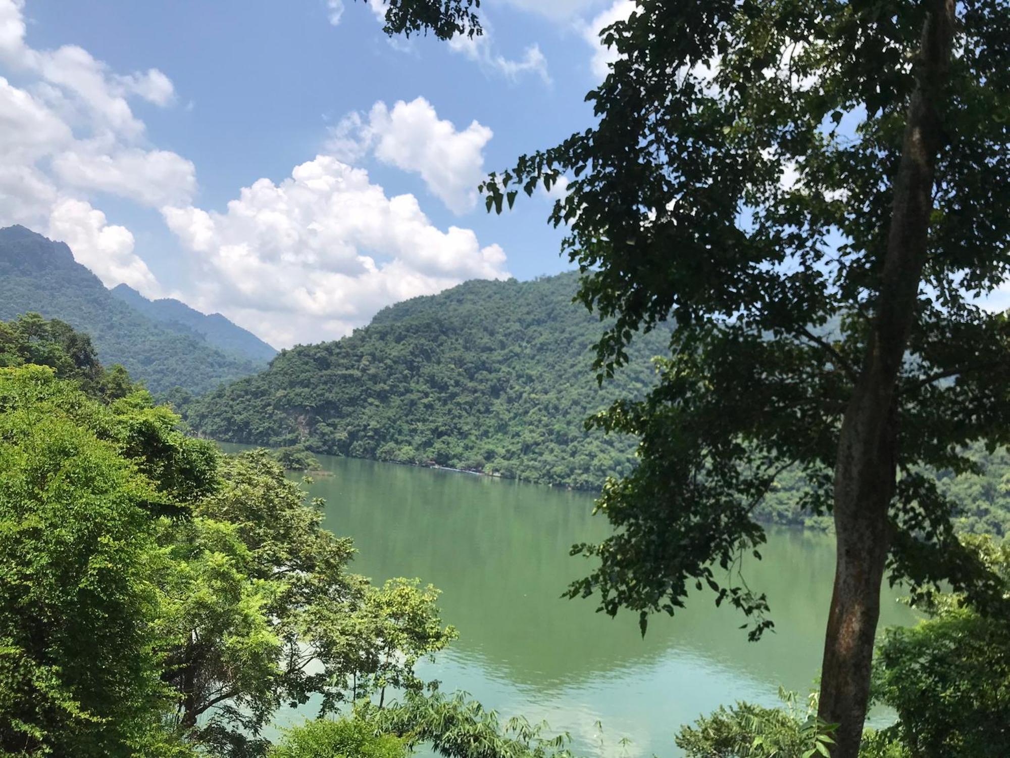 Hoang Quan Homestay Ba Be المظهر الخارجي الصورة